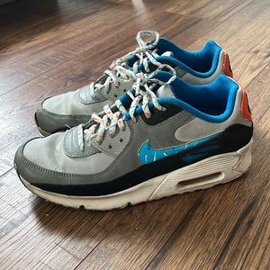 Boy’s Nike Air Max